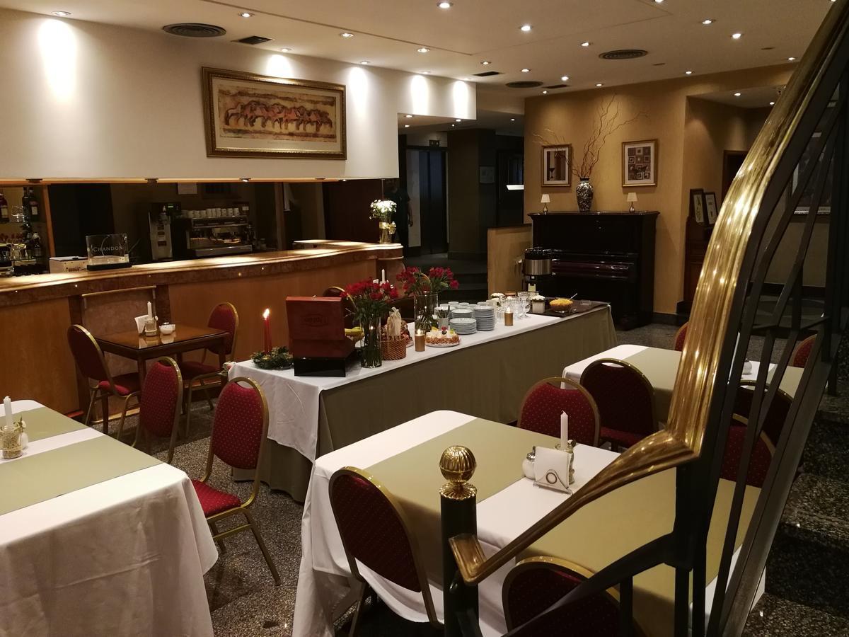 Hotel Irun Ciudad Autónoma de Buenos Aires